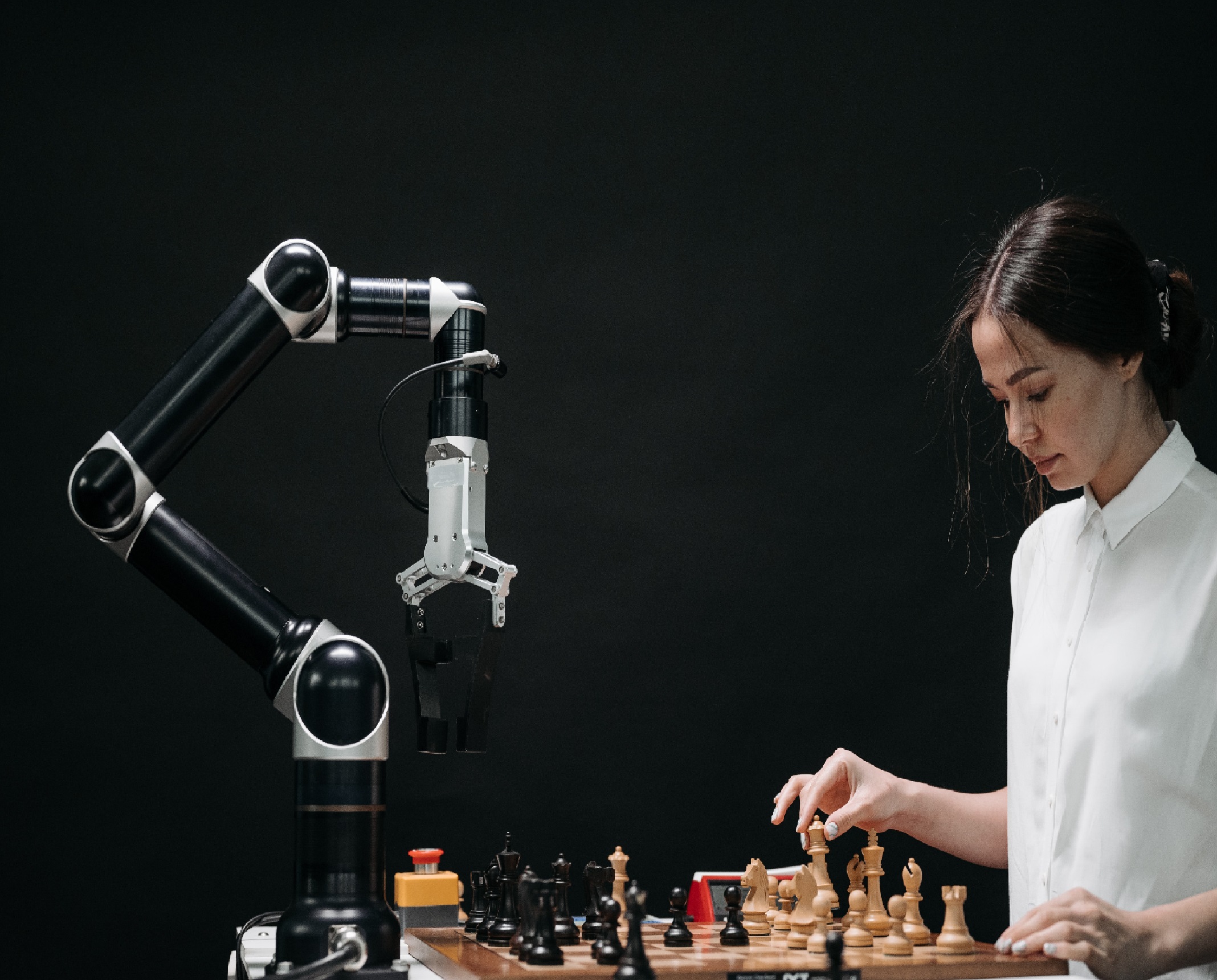 The Impact of Artificial Intelligence on YouTube Content Creation and Translation in Sweden